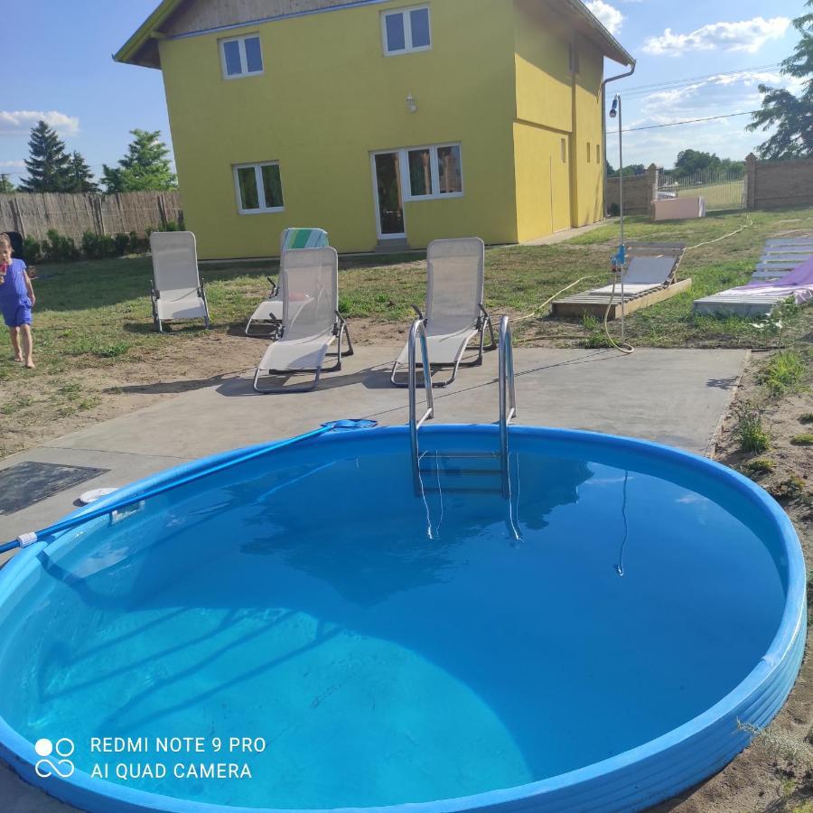 Mirella33 Palić Exterior foto