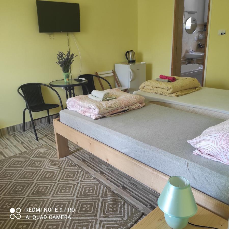 Mirella33 Palić Exterior foto