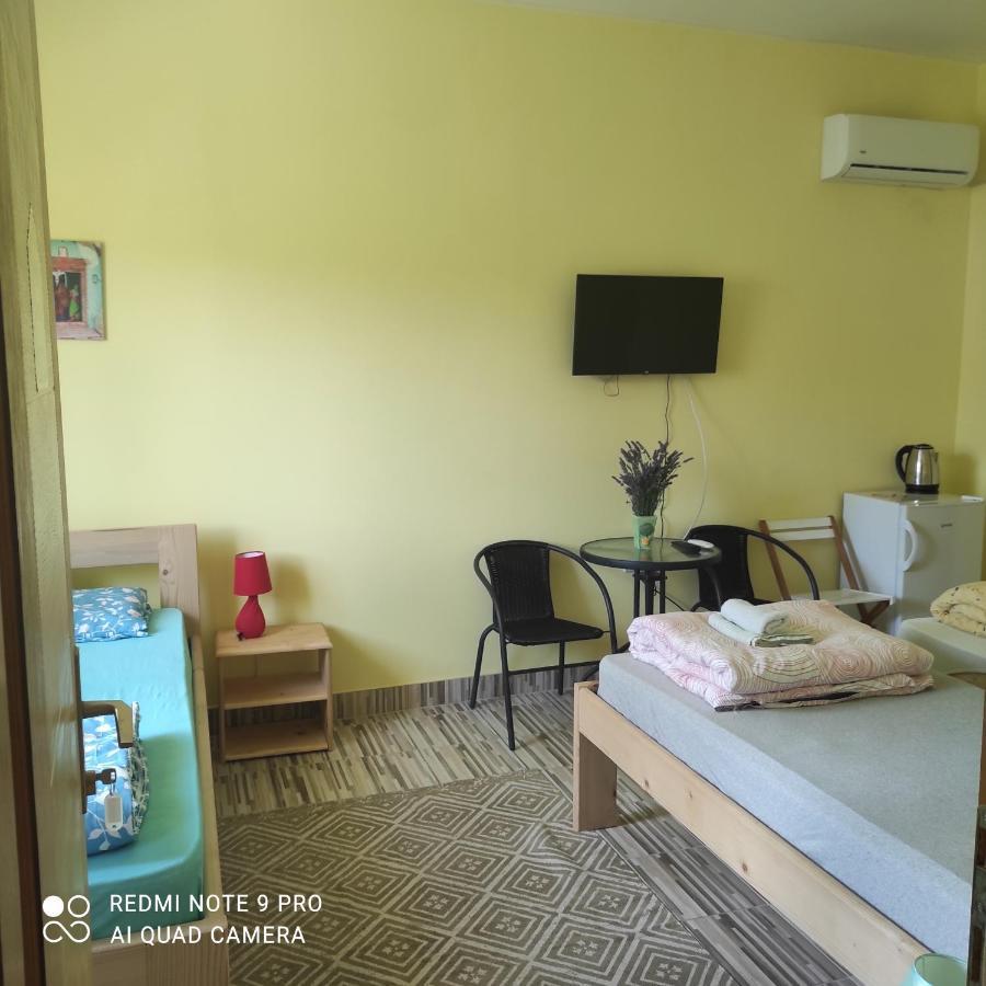 Mirella33 Palić Exterior foto