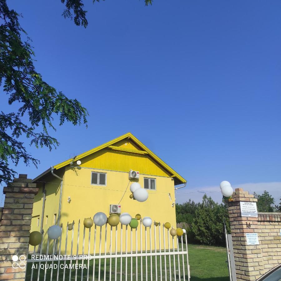 Mirella33 Palić Exterior foto